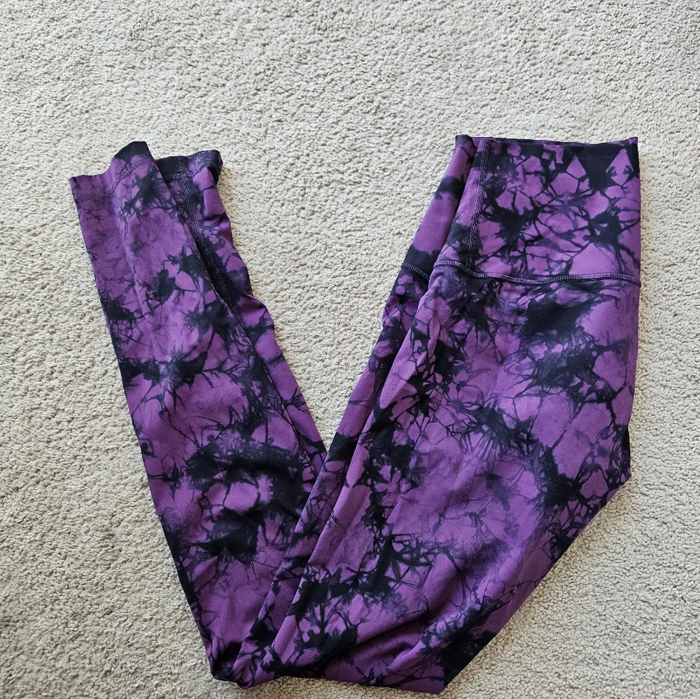 Lululemon Wunder Under 8 - image 1